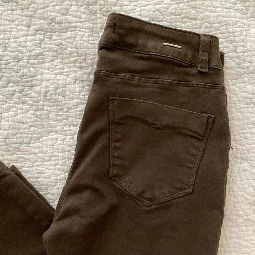 Zara mid rise skinny ankle jeans, size 6